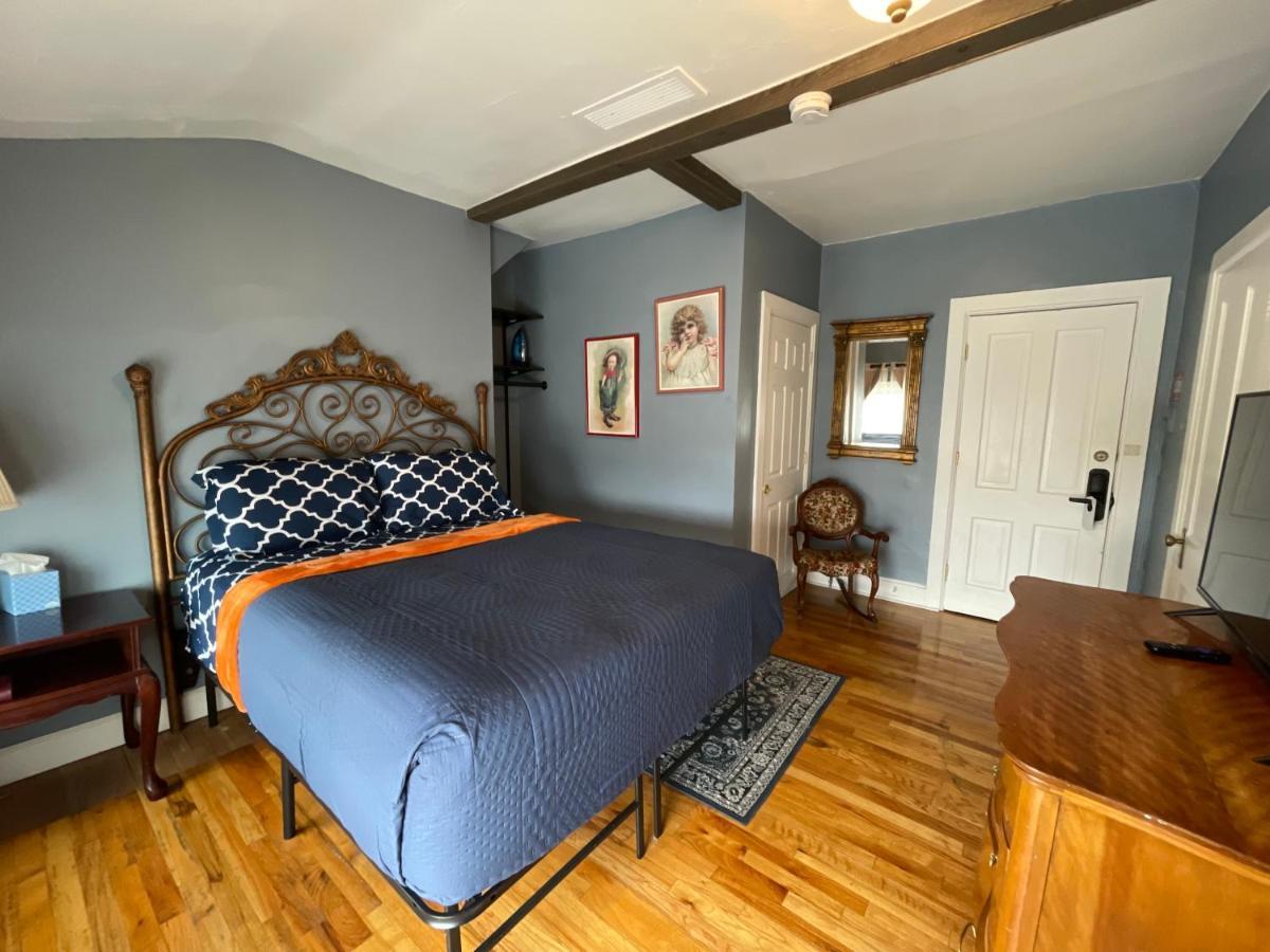 The Holiday Chalet Victorian Denver Bagian luar foto